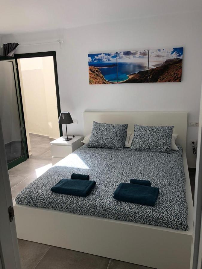 Villa Sun And Sea 2 Front De Mer Playa Rocca Коста-Тегисе Экстерьер фото